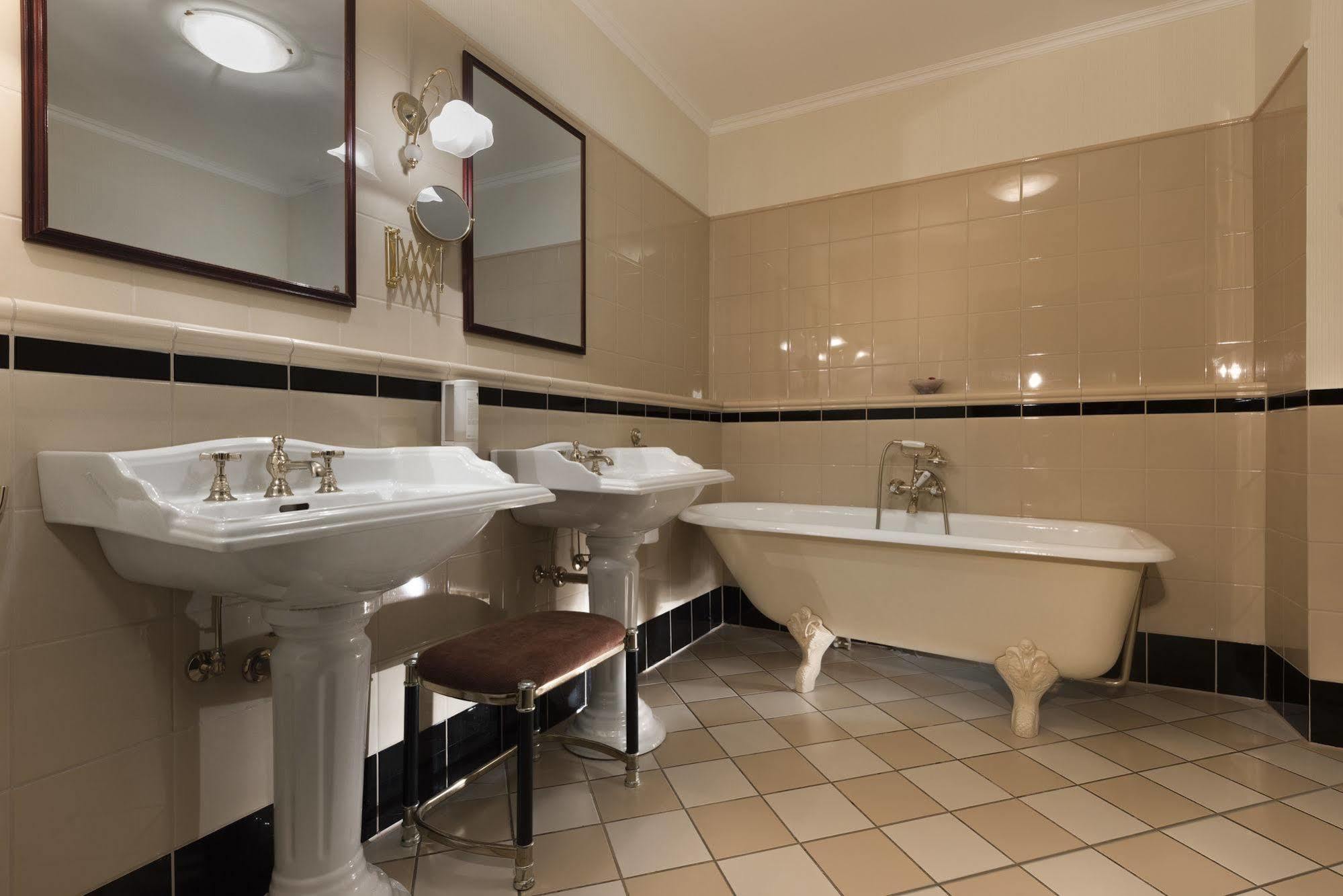Hotel Villa Weltemuehle เดรสเดน ภายนอก รูปภาพ