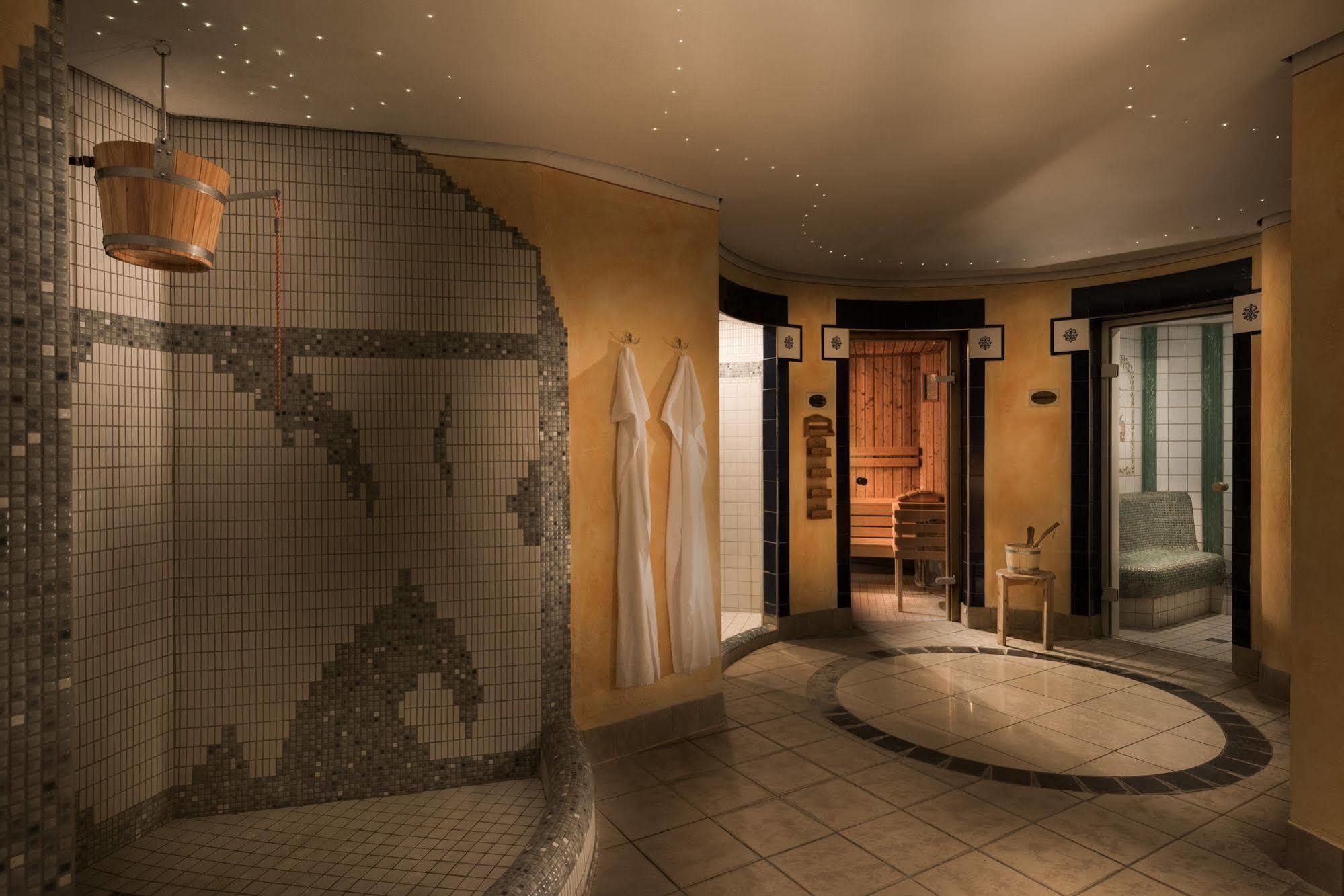 Hotel Villa Weltemuehle เดรสเดน ภายนอก รูปภาพ
