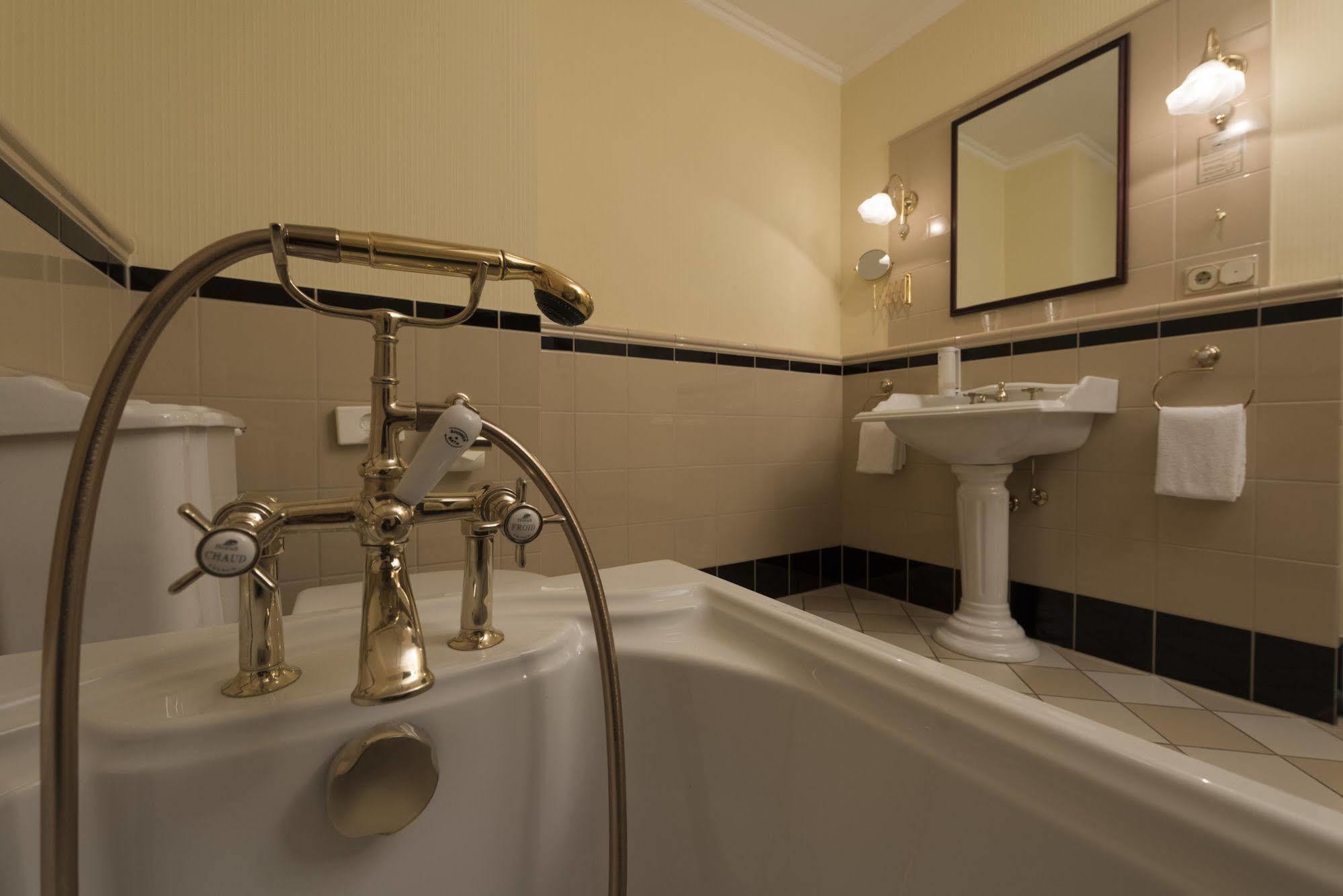 Hotel Villa Weltemuehle เดรสเดน ภายนอก รูปภาพ