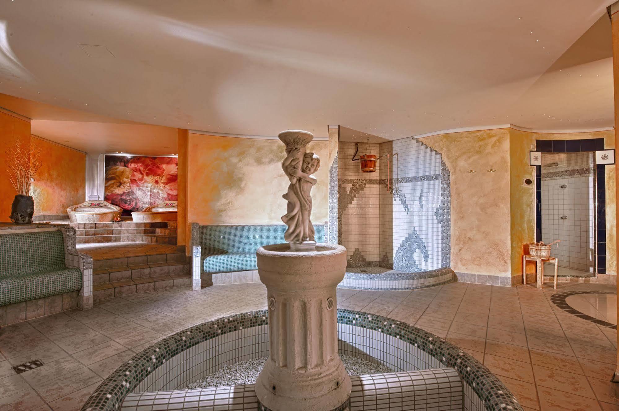Hotel Villa Weltemuehle เดรสเดน ภายนอก รูปภาพ